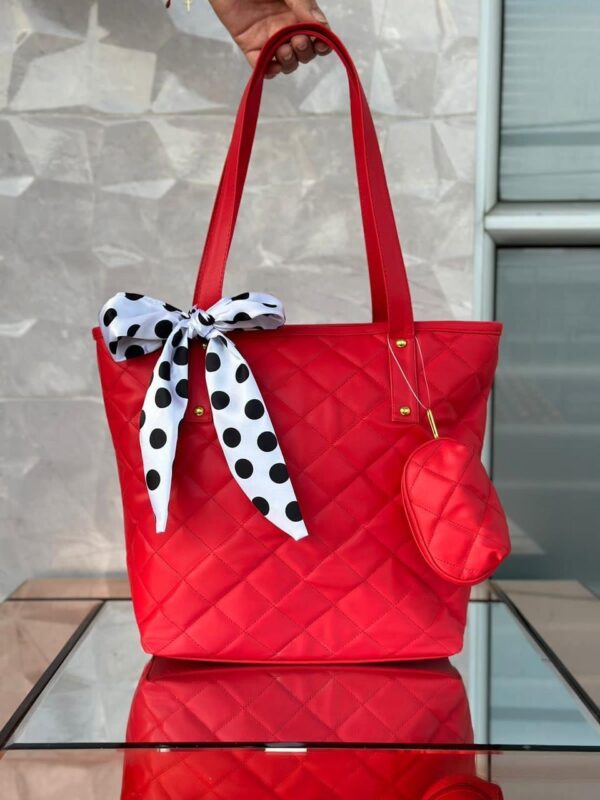 Cartera pañoleta