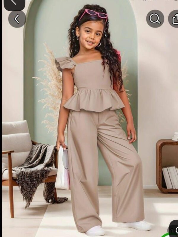 Solo talla 2-4 elaborado en popelina